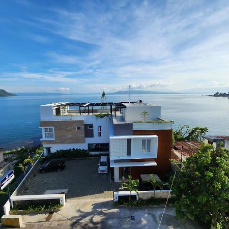 Purnama Balige Hotel Екстериор снимка
